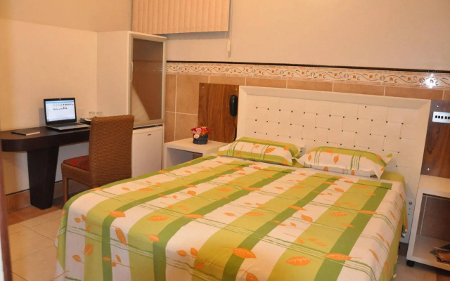 Feira Plaza Hotel