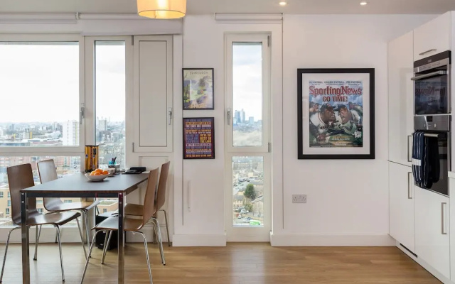 East London Apartment With London Views