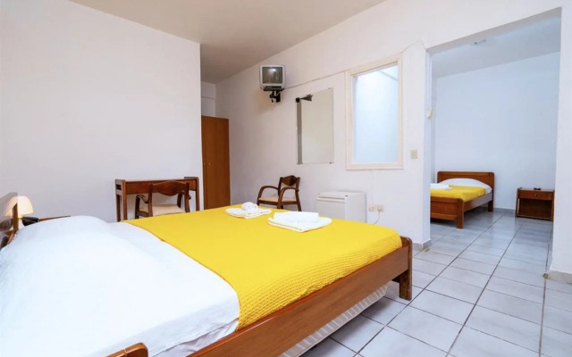 Theo Bungalows Kriopigi