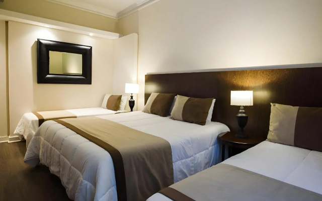 1253 Recoleta Small Hotel