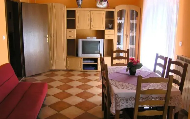 Apartments Trsina