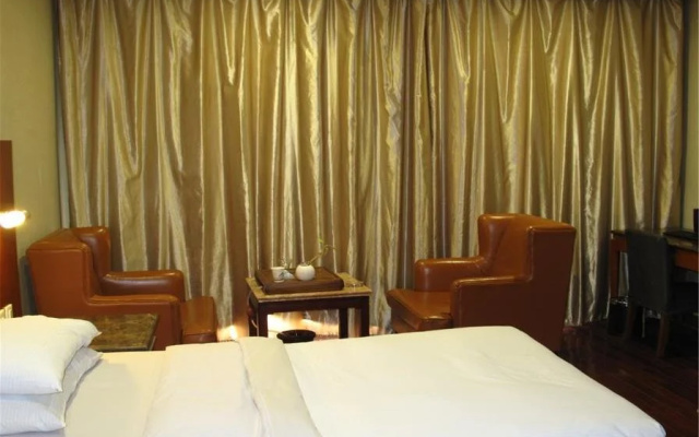 Taiyuan Golden Lake Business Hotel