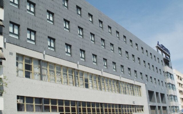Отель Olympia Hotel Events & Spa Испания, Альборайя - 2 отзыва об отеле, цены и фото номеров - забронировать отель Olympia Hotel Events & Spa онлайн вид на фасад