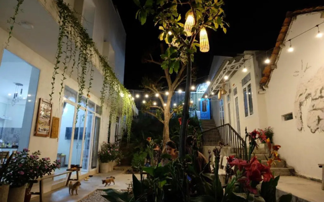Kontum Home Sweet Homestay