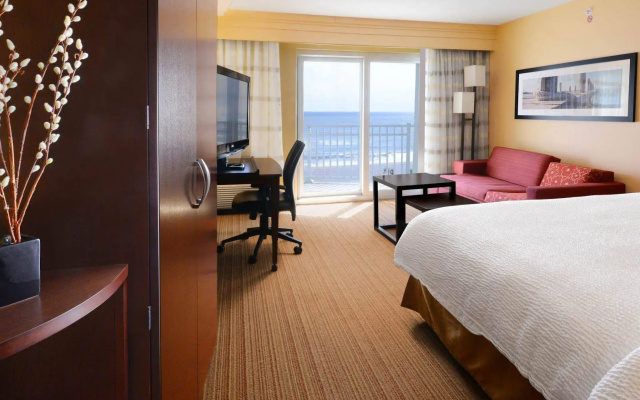 Courtyard by Marriott Galveston Island