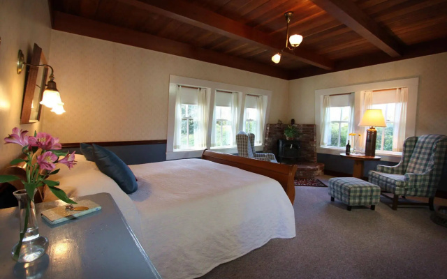 Joshua Grindle Inn