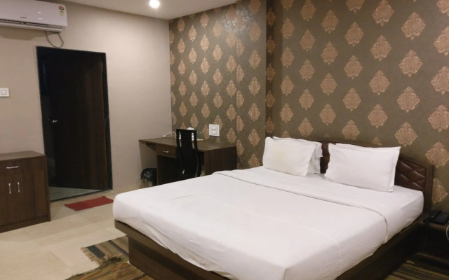 Hiranya Resorts