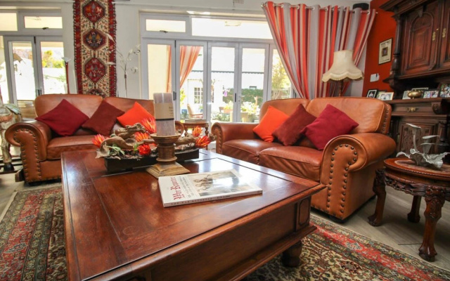 Friends B & B