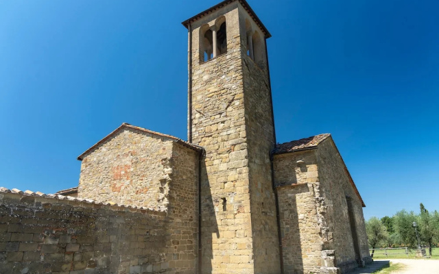Le Balze Apt - Grand Canyon Of Tuscany