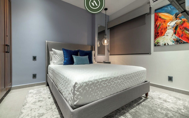 Luxury 2 BR Condo With Beachview - Rooftop Pool
