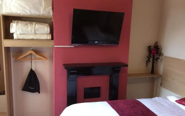 The Railway Sleeper Lodge