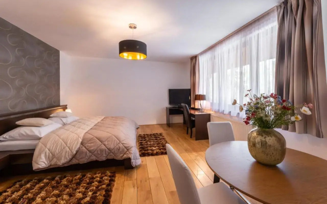 Archa Hotel