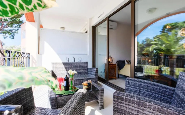 L'ANGE GARDIEN AP4269 by Riviera Holiday Homes