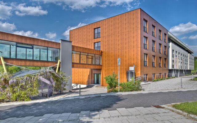 Santé Royale Hotel- & Gesundheitsresort Warmbad Wolkenstein вид на фасад