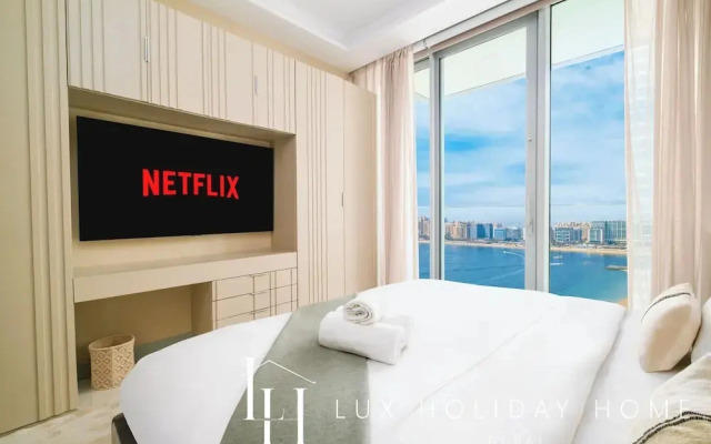 LUX The Atlantis View Luxury Beach Suite