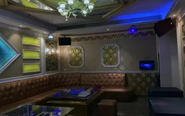 Yaduo  Holiday Hotel