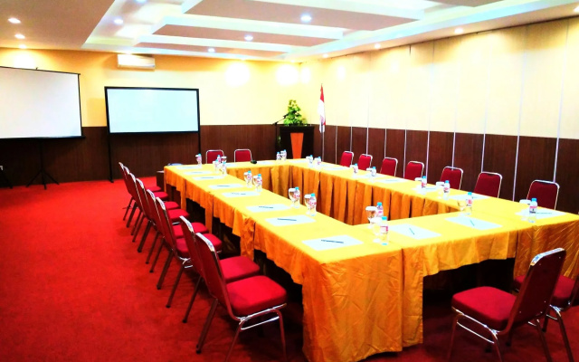 Parma Paus Hotel