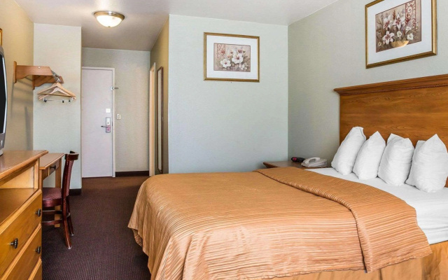 Quality Inn Tracy I-205