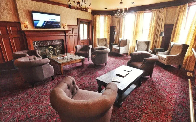 Beaufort Inn