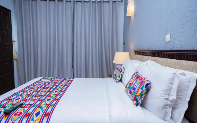 Hotel Hibiscus Blvd Triomphal