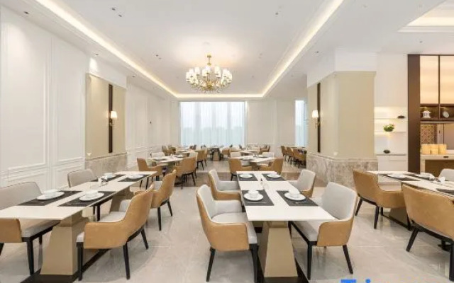 Vienna International Hotel (Tianshui Wanda Plaza Hongqiao)