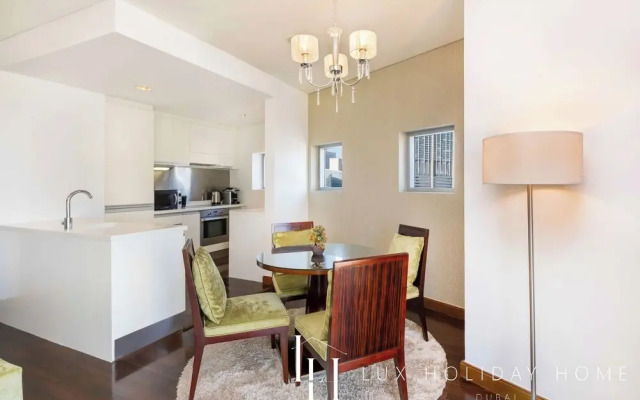 Lux The Address Dubai Mall Suite