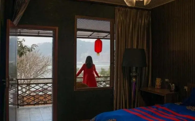 Leshan FODI Inn