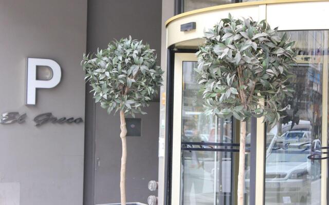 Hotel El Greco вид на фасад