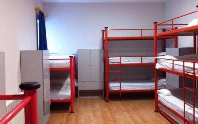 Albergue Granxa Escola de Barreiros