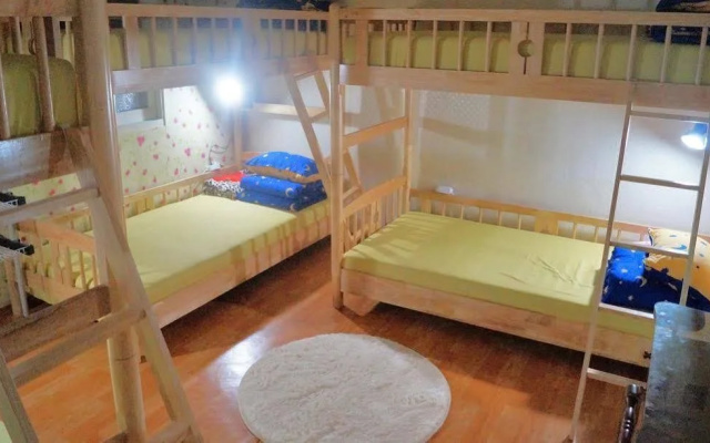 Sinchon Alpha Guest House 1