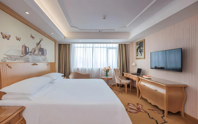 Vienna International Hotel (Guangzhou Baiyun Airport North Station Store)