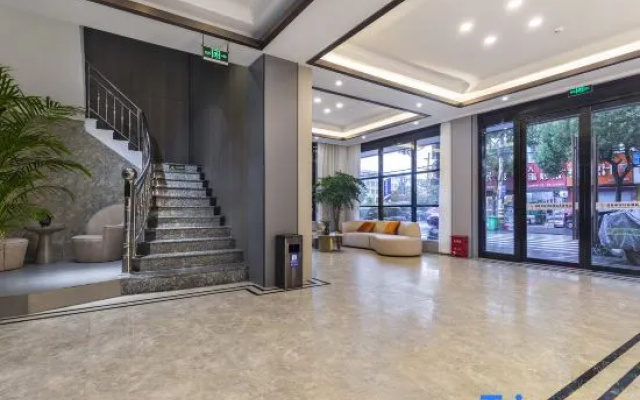 Tuke China Light Hotel (Dajiangnan Branch)