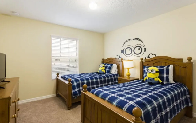 Bismarck Palm Townhome 8969