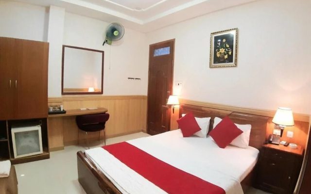 Nhu Y Hotel