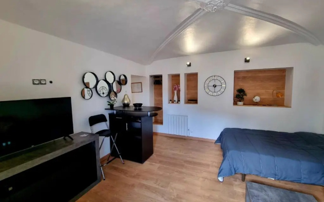 Superbe studio au c ur de l'Ardeche