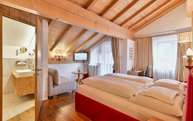 Hotel Garni Sursilva