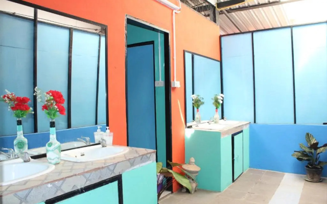 Chaba Hostel