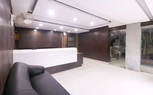 Oyo Flagship 45840 New Kalimati Road