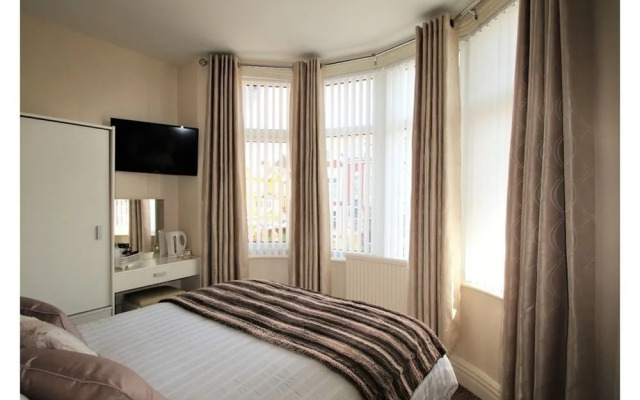 The Inglewood Hotel