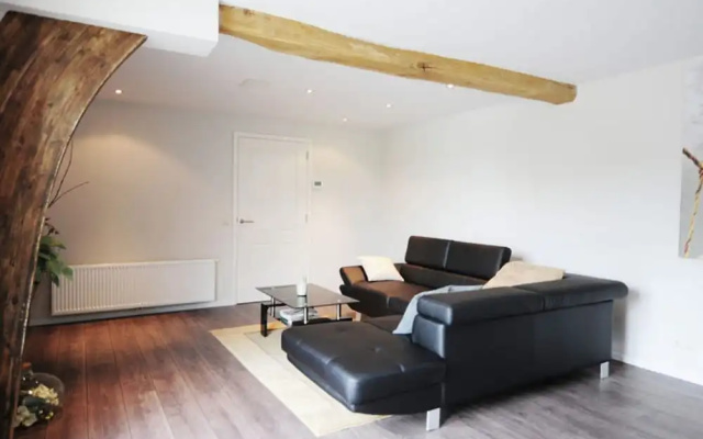 Romantic Holiday Home With Plenty of Cycling and Walking Possibilities