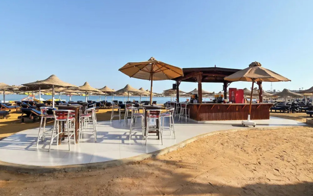 Xperience Golden Sandy Beach