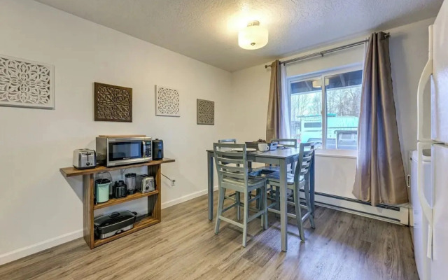 Comfort & Convenience! Apt in Central Soldotna