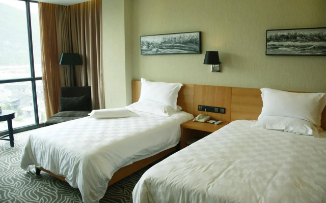 Zhangjiajie Biway Fashion Hotel