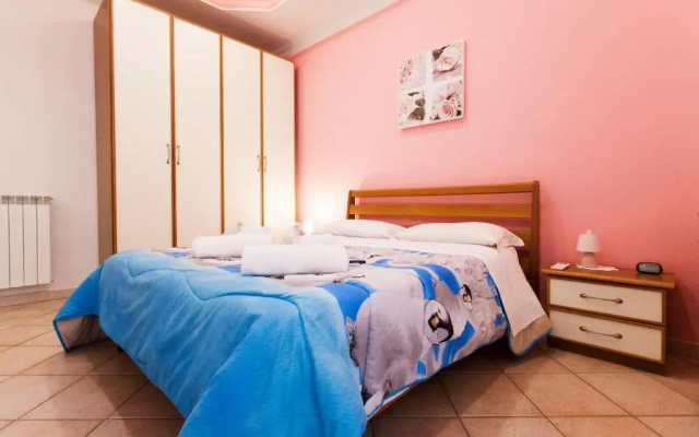 Anzio- Central Holiday House - Daniele Case Vacanza
