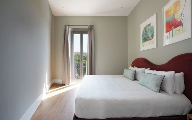 Numa Seville Prestigio