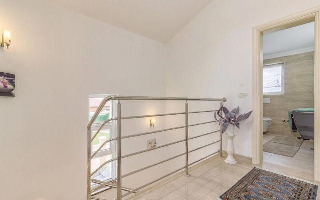 Awesome Home in Peroj With Wifi and 4 Bedrooms
