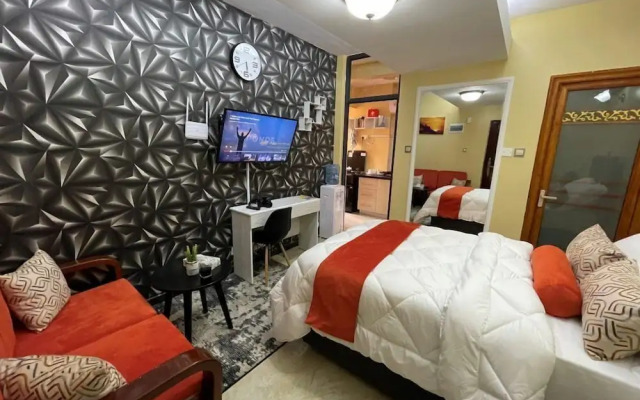 Lux Suites Denis Prit Studio Apartments