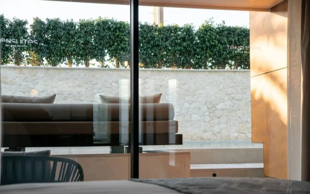 TenSuites