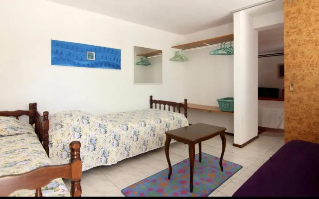 Studio Apartment Nik-50m from beach