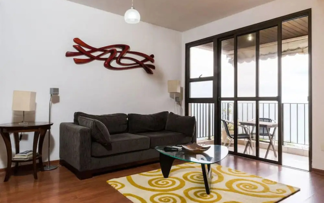Stunning View 2 Bdrm Apartment Arpoador